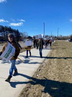 AFSCME 454 Members Walking the Picket Line